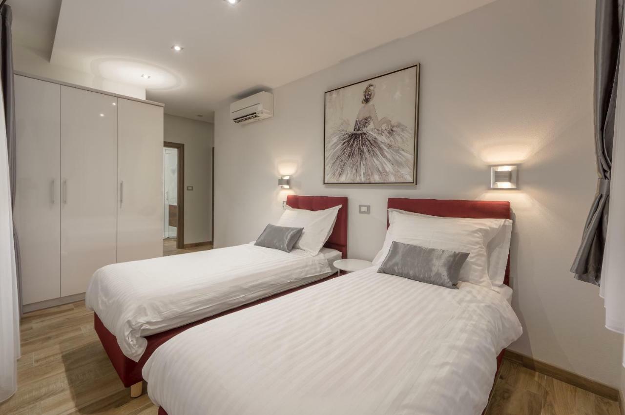 Viras Luxury Holiday Пула Екстер'єр фото